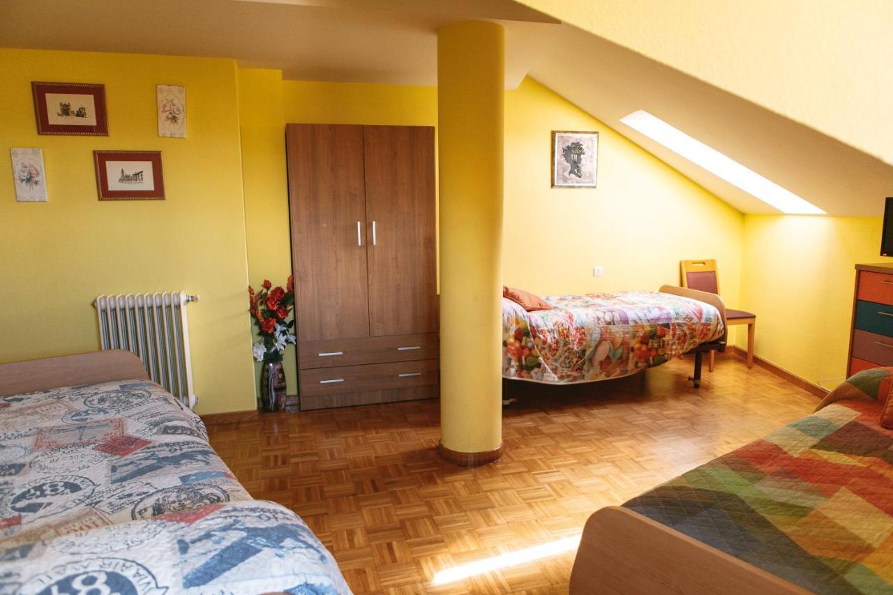 Vut Raquel Apartment Astorga Exterior foto